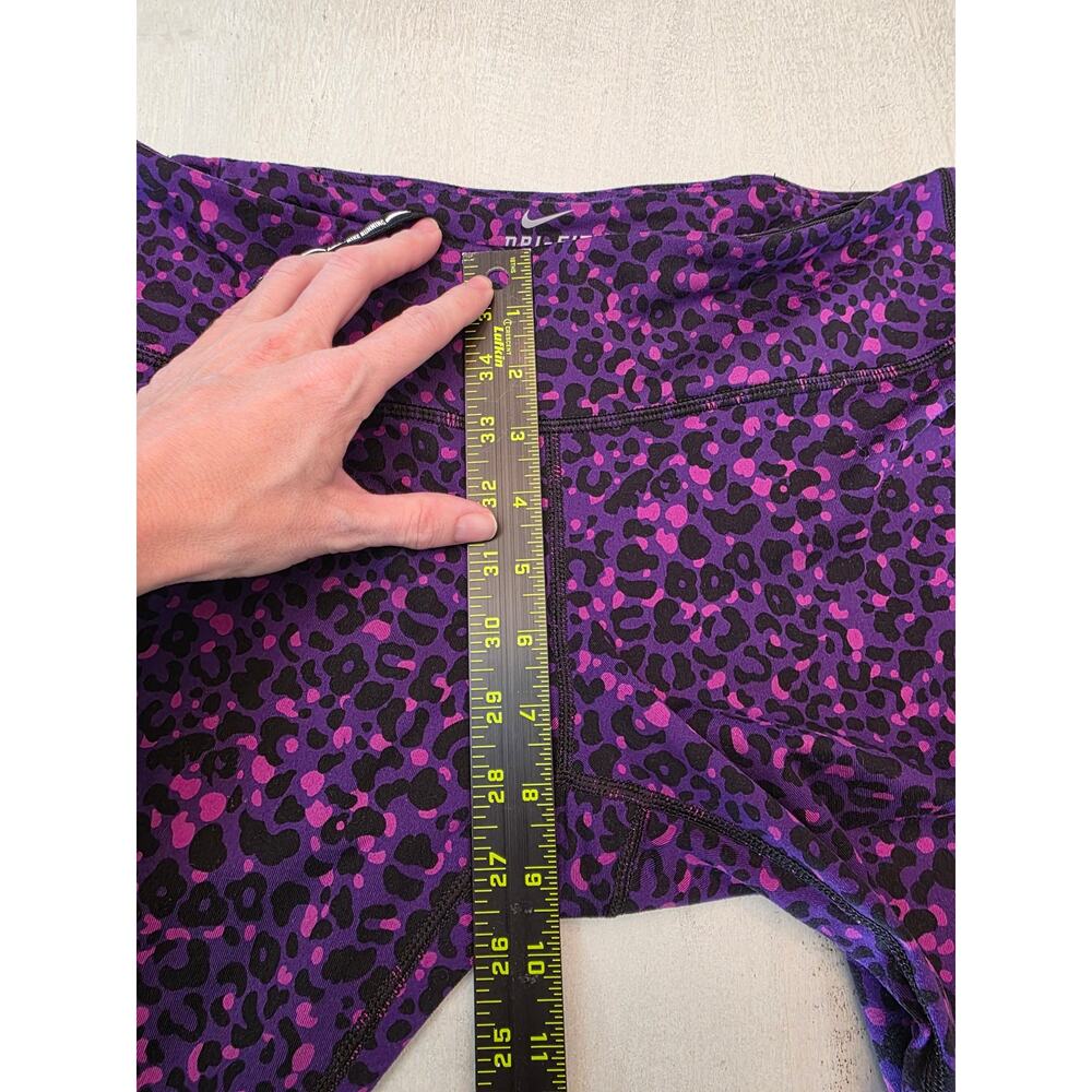 Nike Running Women's Dri-Fit Purple Pink Leopard Capri Leggings SZ Medium - Picture 7 of 8